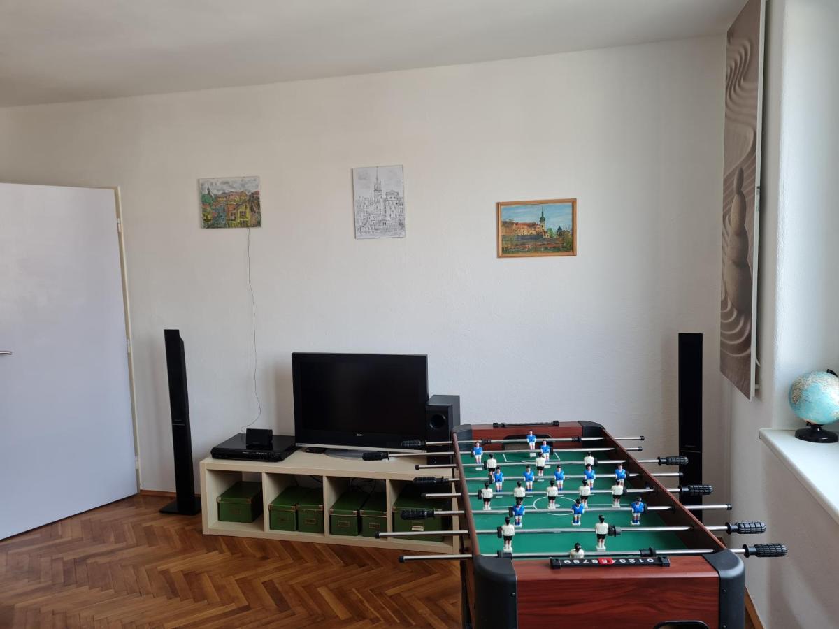 Apartament Kousek Do Prirody I Do Centra Piosek Zewnętrze zdjęcie