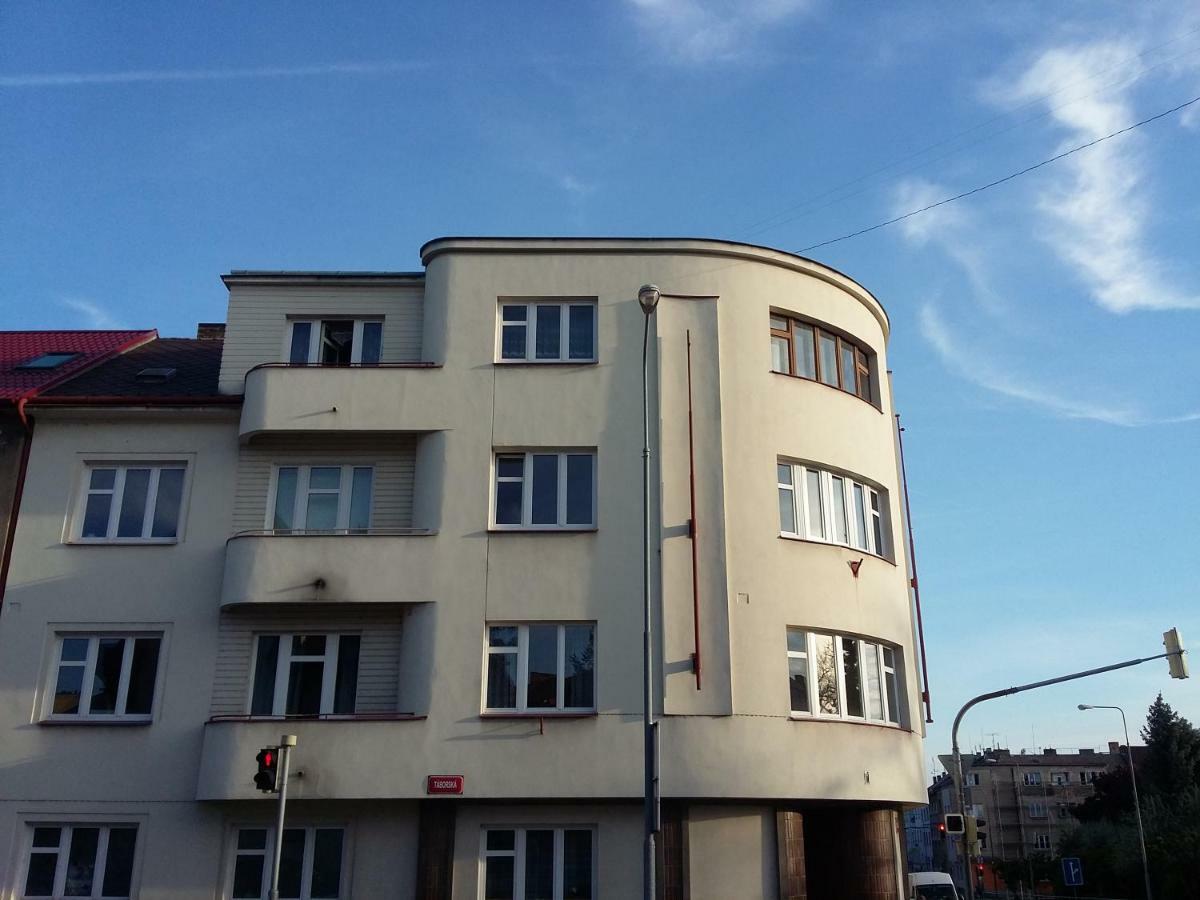 Apartament Kousek Do Prirody I Do Centra Piosek Zewnętrze zdjęcie